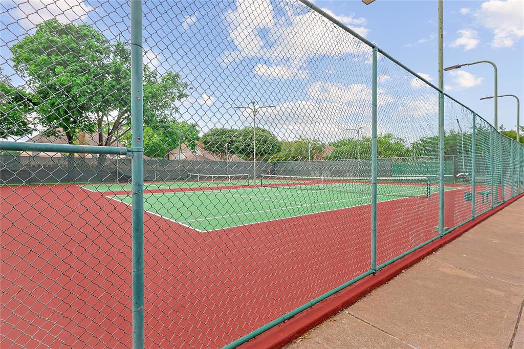 12915 Birch Falls Road, Houston, Texas image 35
