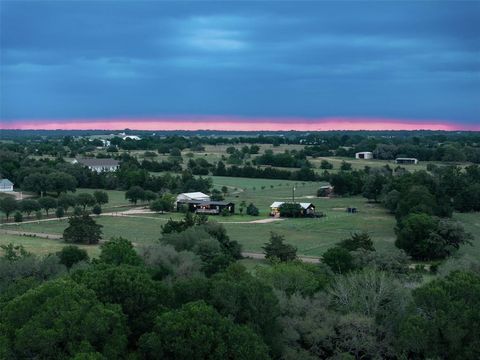 3643 Noak Road Round Top TX 78954