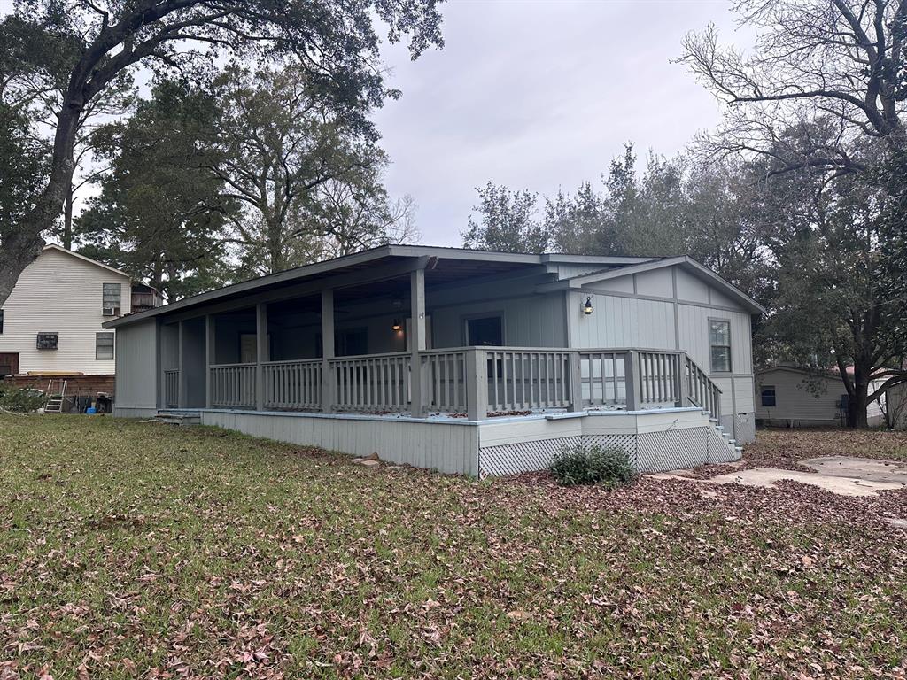 14189 Shadow Bay Drive, Willis, Texas image 1