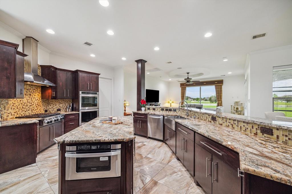 5910 Sagamore Bay Lane, Richmond, Texas image 16