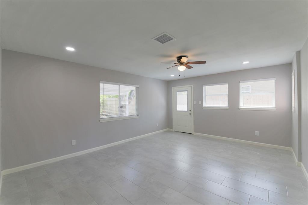 3605 Barberry Drive, Houston, Texas image 15