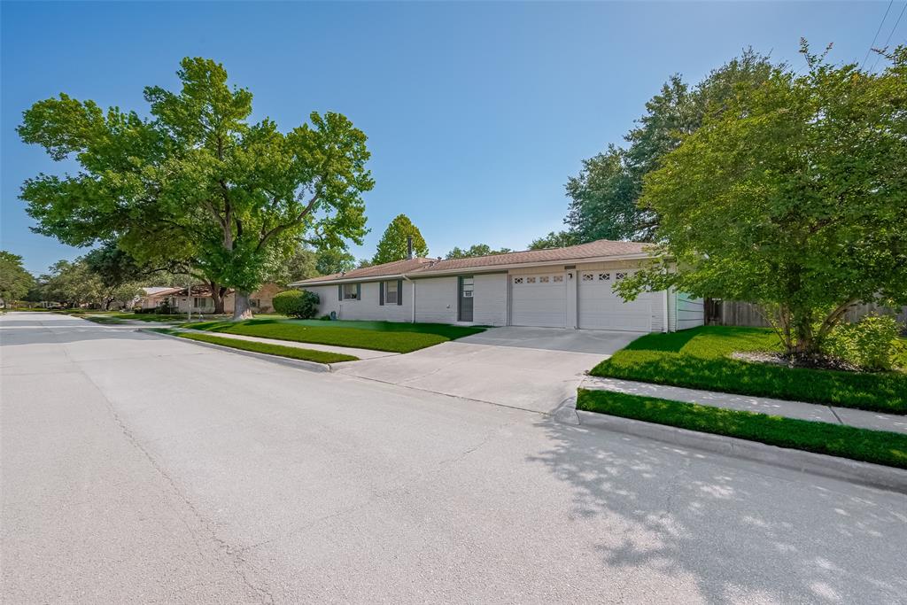 7827 Braesdale Lane, Houston, Texas image 48