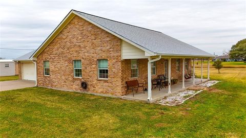 A home in Louise