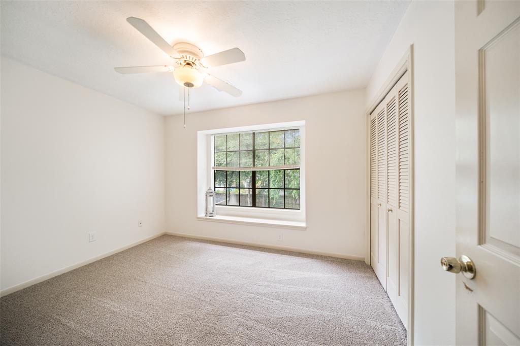 15 S Duskwood Place, The Woodlands, Texas image 24