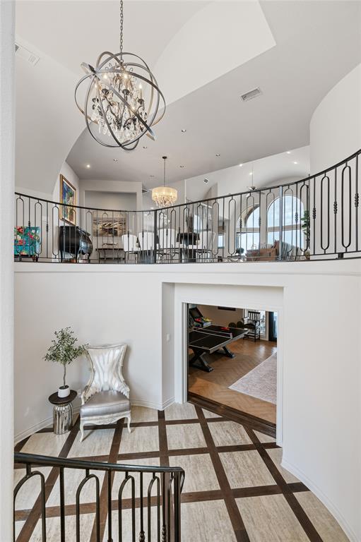 195 Sarasota Circle S