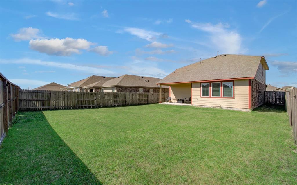 10317 Russell Pines Drive, Rosharon, Texas image 33