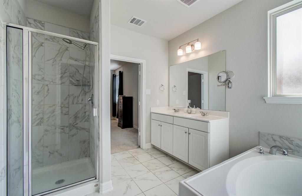 10317 Russell Pines Drive, Rosharon, Texas image 31