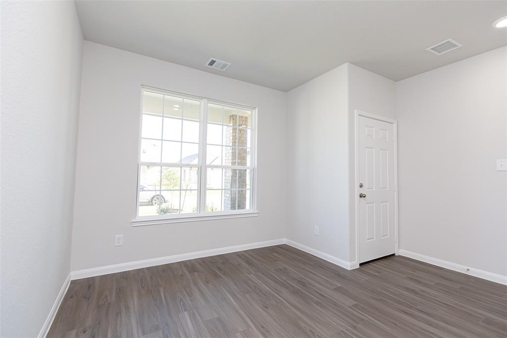 16920 Hazelnut Drive, Conroe, Texas image 7