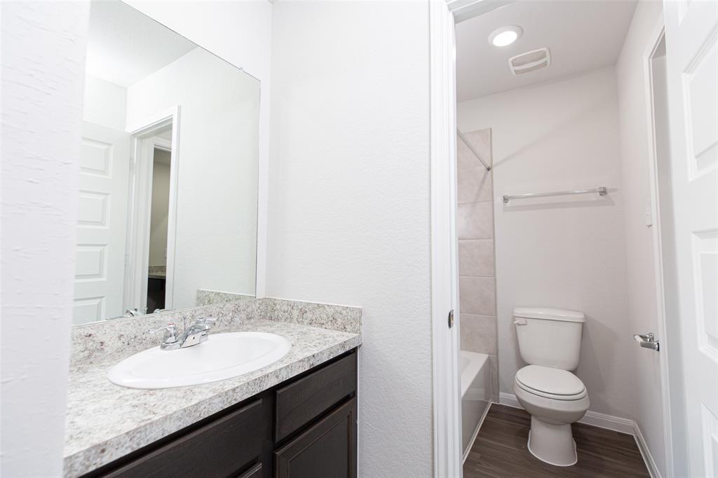 16920 Hazelnut Drive, Conroe, Texas image 25