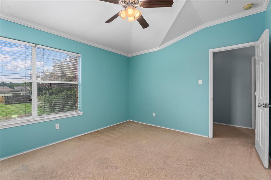 1910 Serenata Lane, Humble, Texas image 37