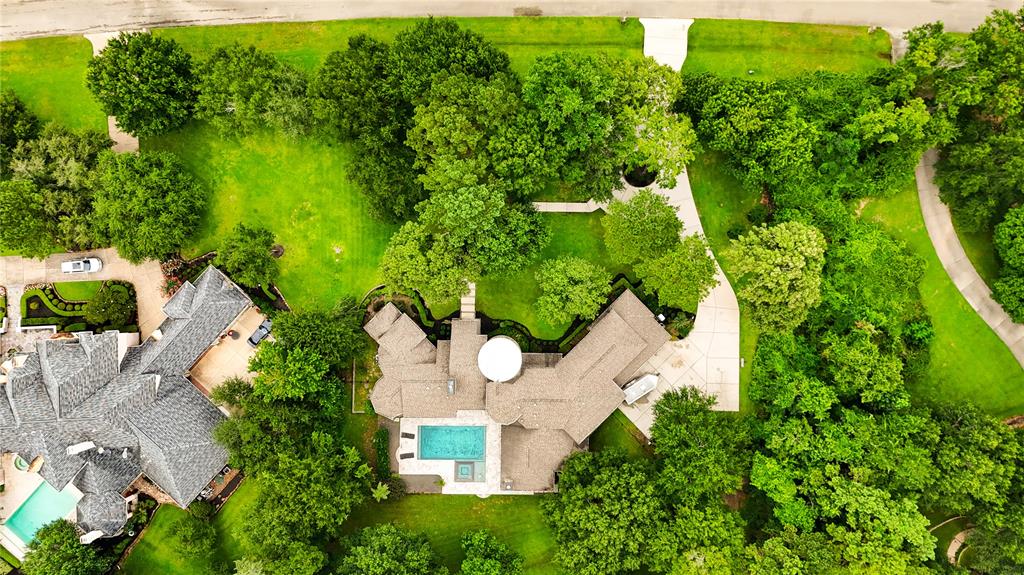 15 Huntington Woods Estates Drive