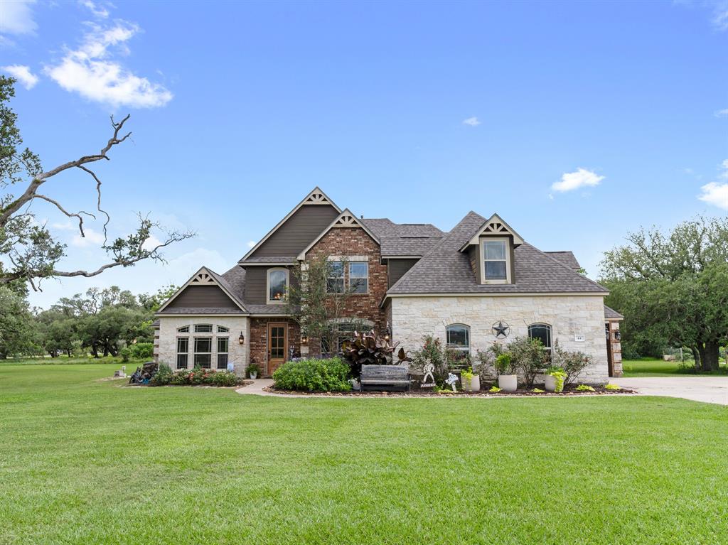 44 Center Tree Drive