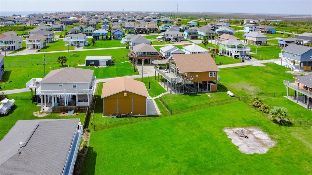 950 Seadrift Drive, Crystal Beach, Texas image 39