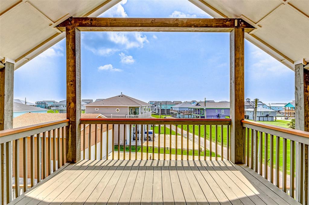 950 Seadrift Drive, Crystal Beach, Texas image 25
