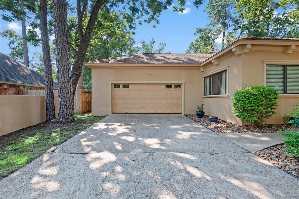3315 Hemmingway Drive
