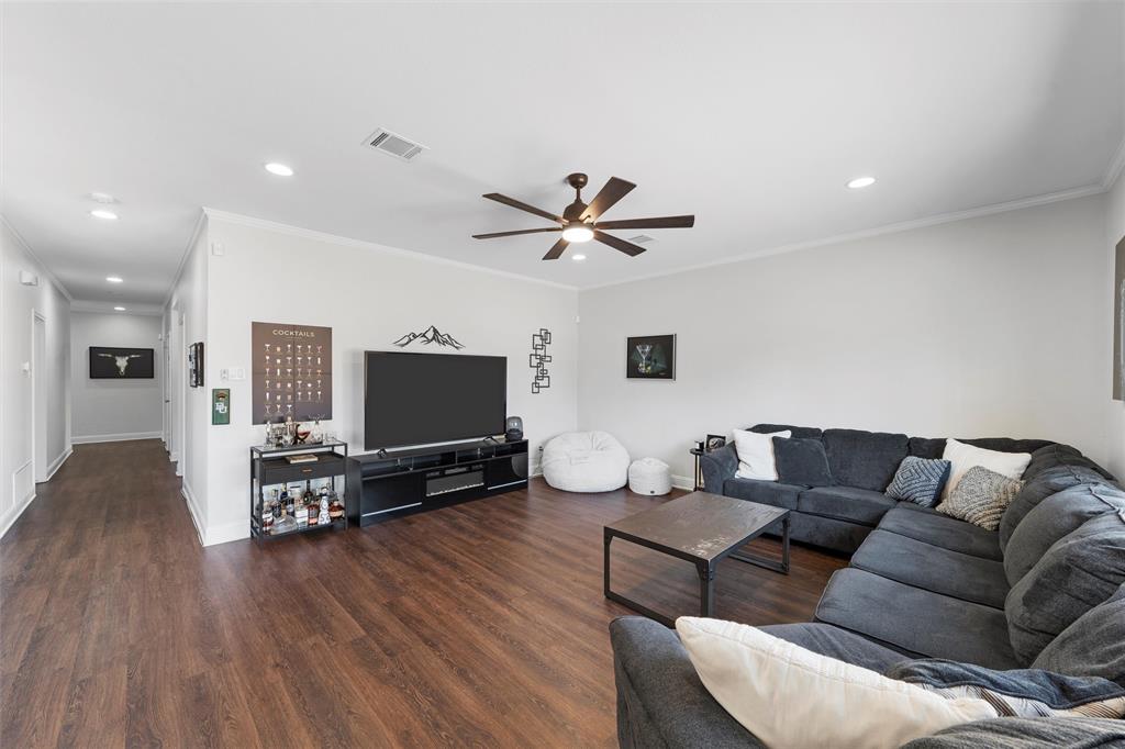 2011 S 8th Street, Waco, Texas image 8