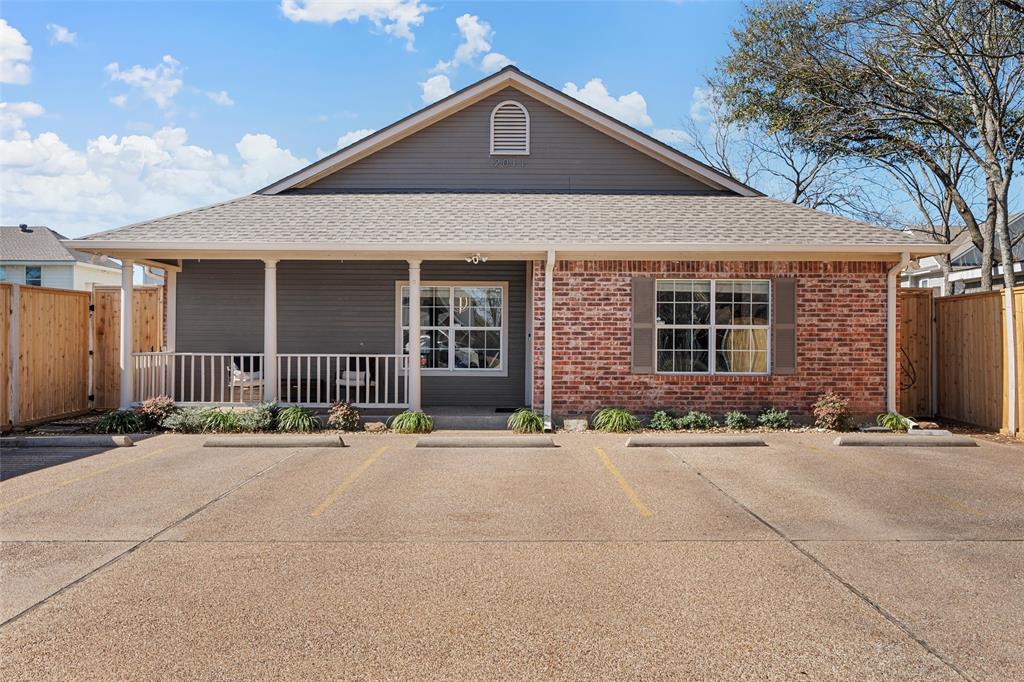 2011 S 8th Street, Waco, Texas image 1
