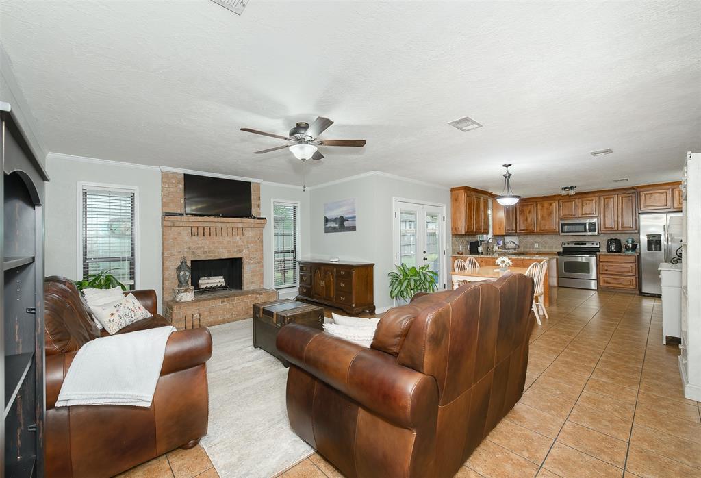 923 N Hull Street St, Caldwell, Texas image 6