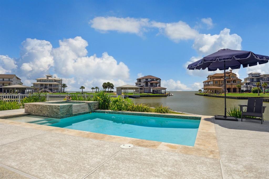 51 Long Key, Hitchcock, Texas image 40