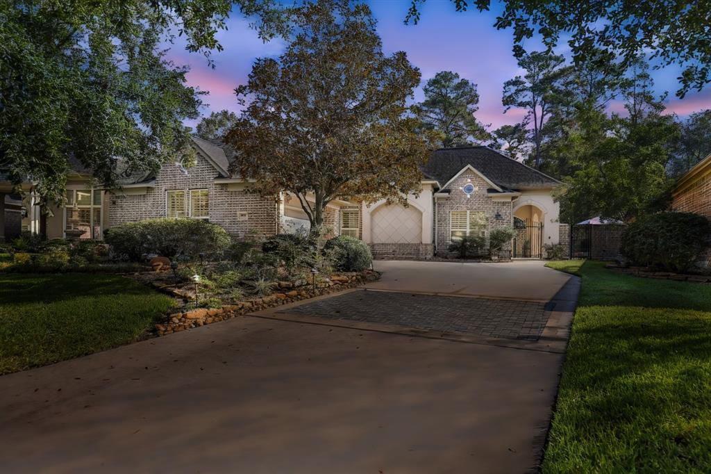 1314 Royal Sands Lane, Kingwood, Texas image 2