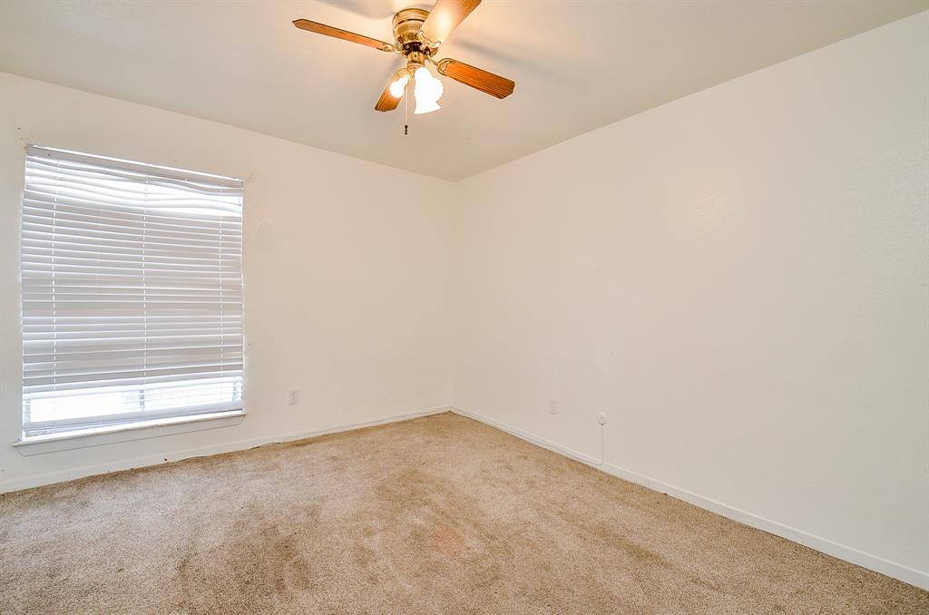 9350 Country Creek Drive #5, Houston, Texas image 22