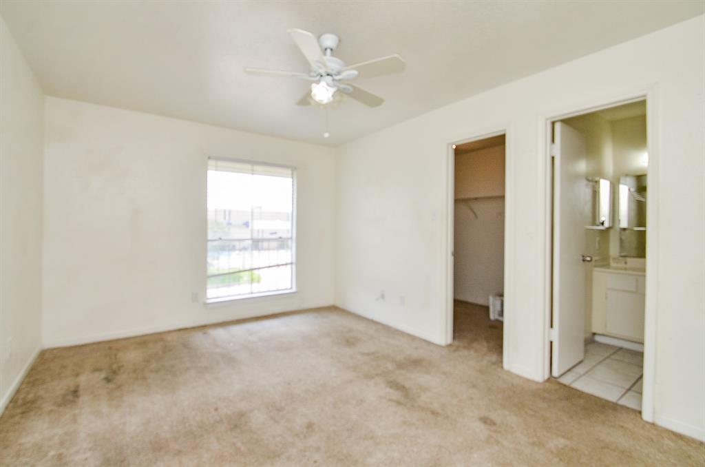 9350 Country Creek Drive #5, Houston, Texas image 26