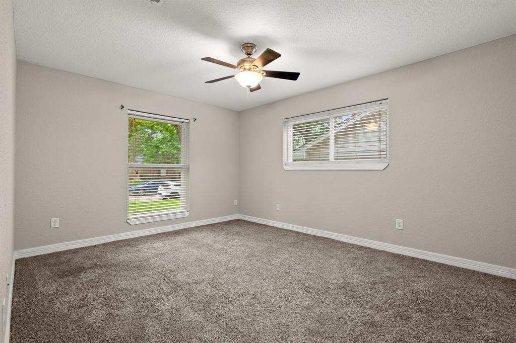 107 Woodmont Drive, Conroe, Texas image 23