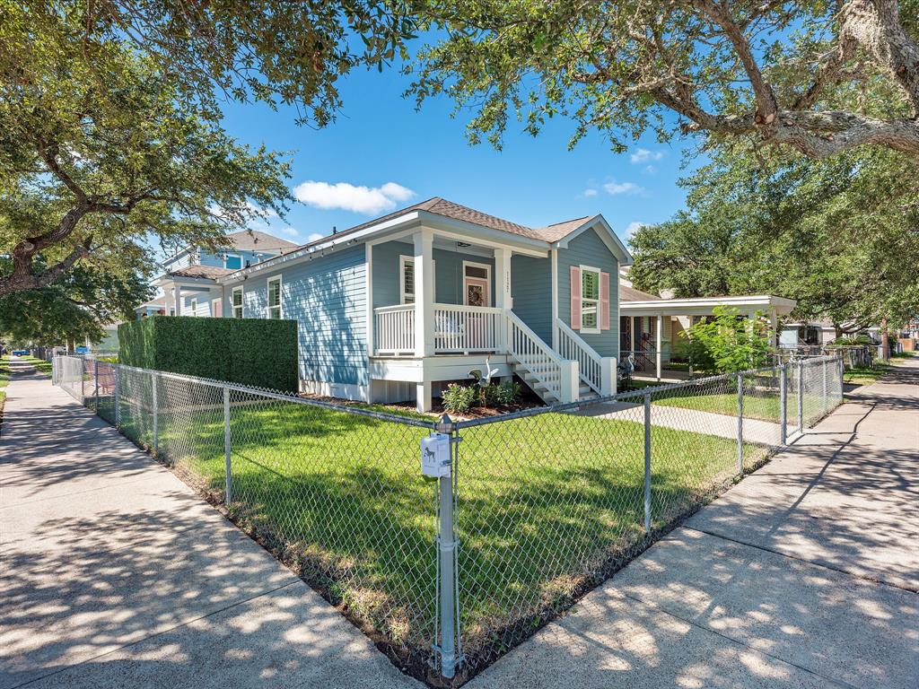 1127 30th Street, Galveston, Texas image 40