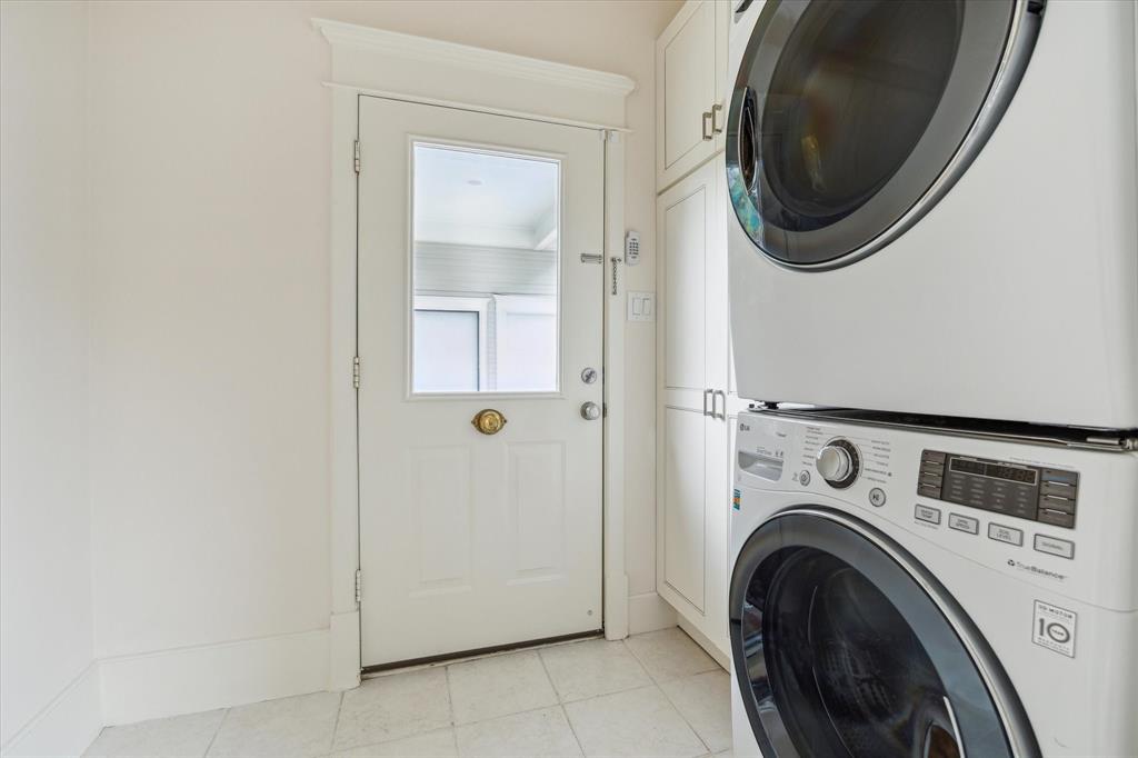 725 E 12th Street, Houston, Texas image 31