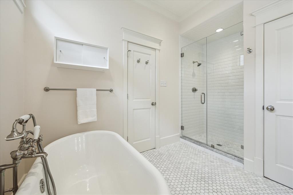 725 E 12th Street, Houston, Texas image 26