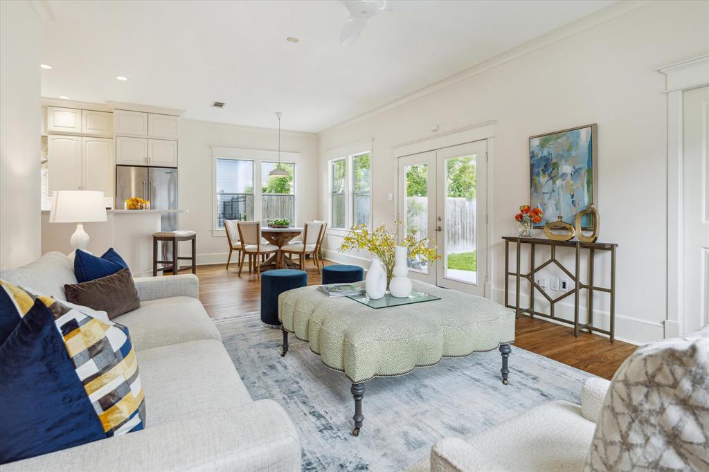 725 E 12th Street, Houston, Texas image 21