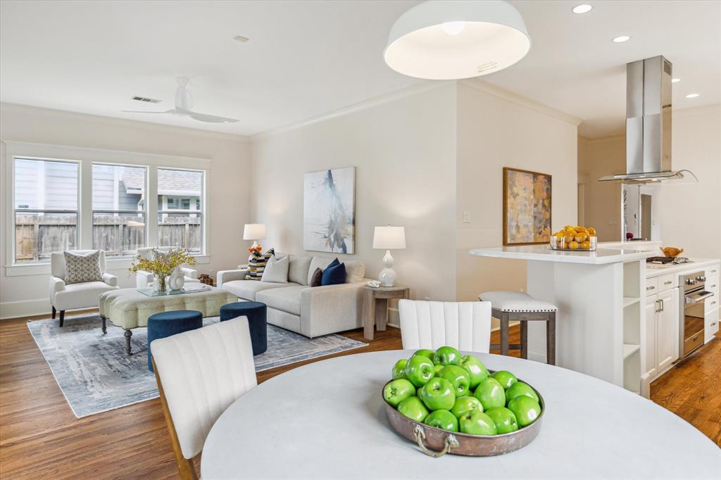 725 E 12th Street, Houston, Texas image 16