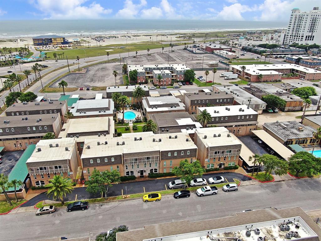 215 Post Office Street #1108, Galveston, Texas image 1