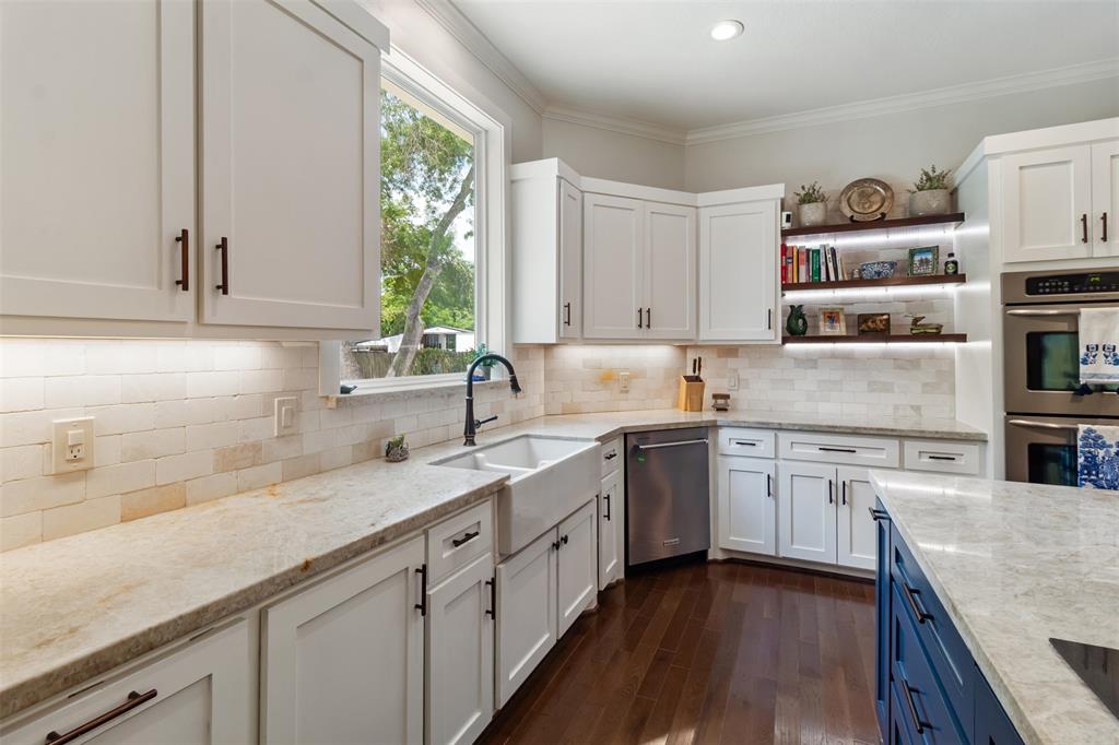 2215 Pecan Lake Drive, Richmond, Texas image 11