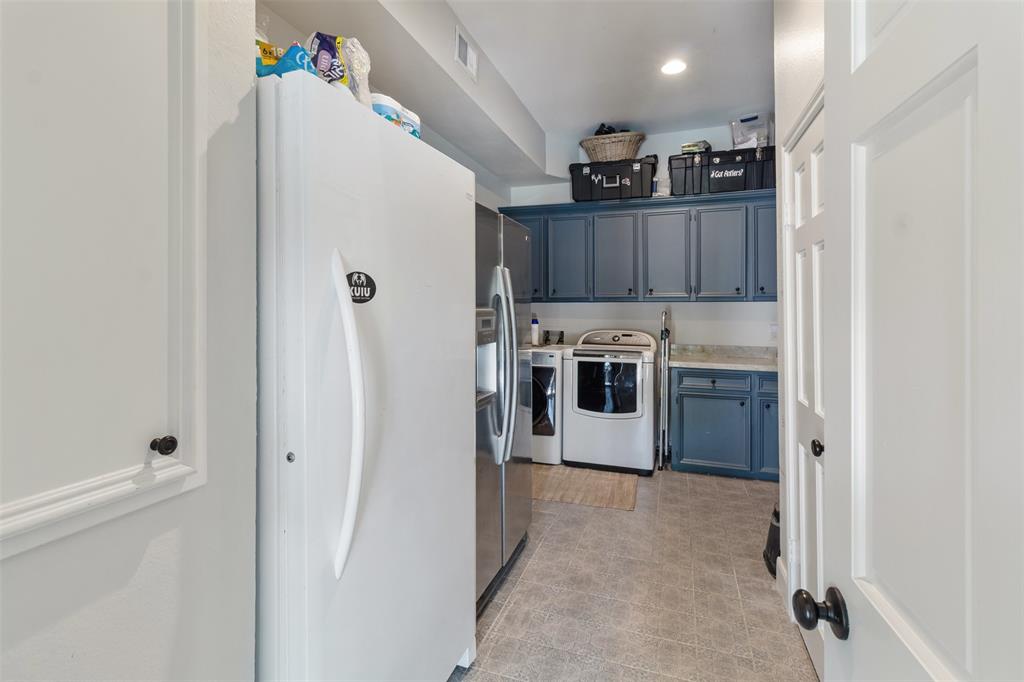 2215 Pecan Lake Drive, Richmond, Texas image 21