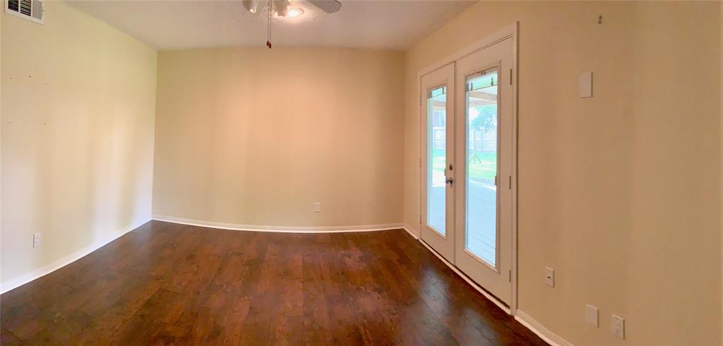 915 Marys Court, Friendswood, Texas image 19