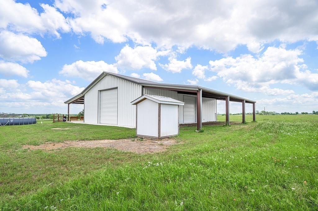 1970 Texas Highway 159, Fayetteville, Texas image 30