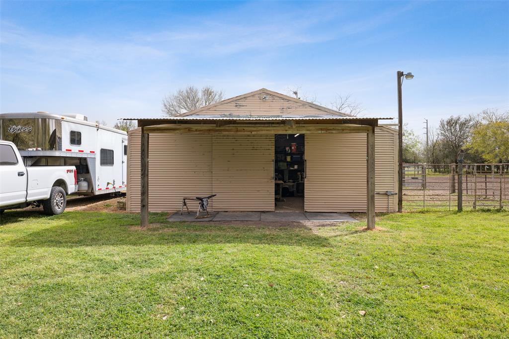10626 Buls Road, East Bernard, Texas image 23