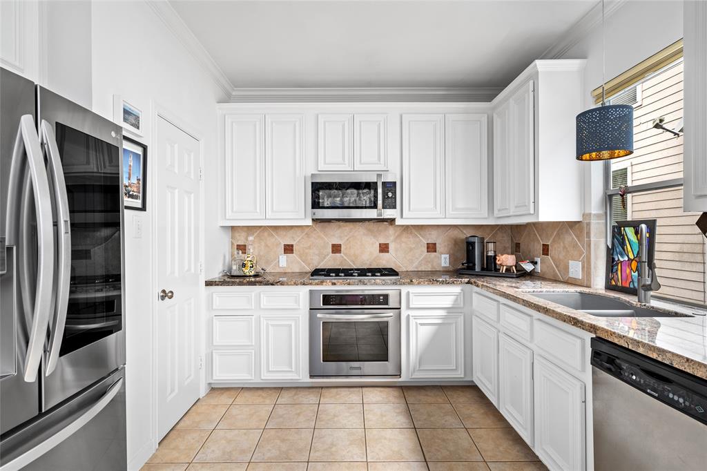 2212 Taft Street, Houston, Texas image 16