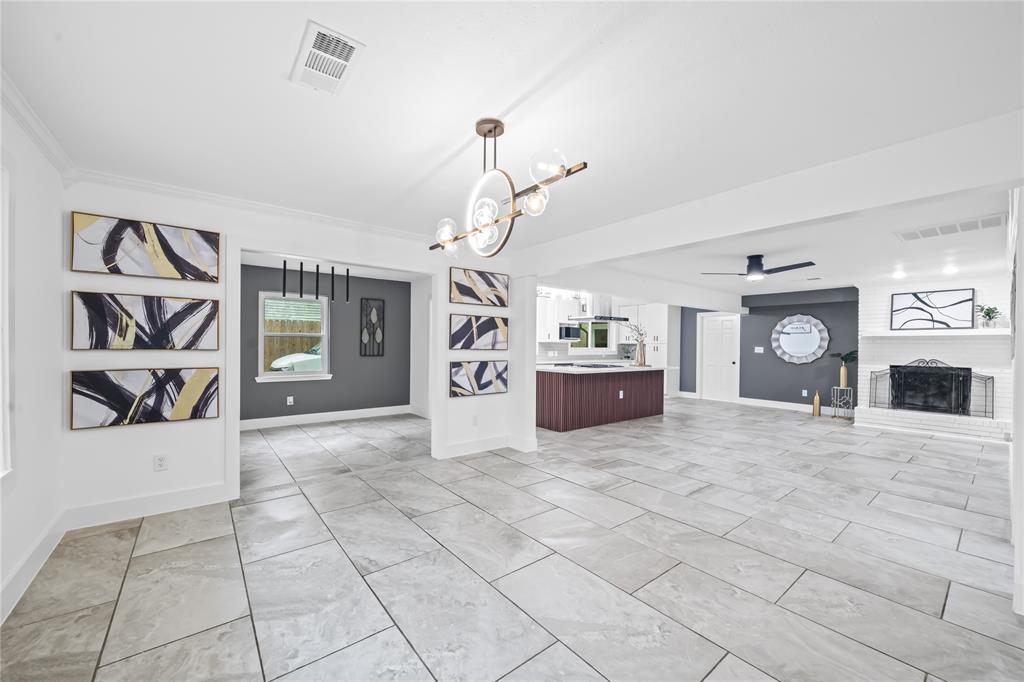 1206 Timber Ln Ln, Friendswood, Texas image 16