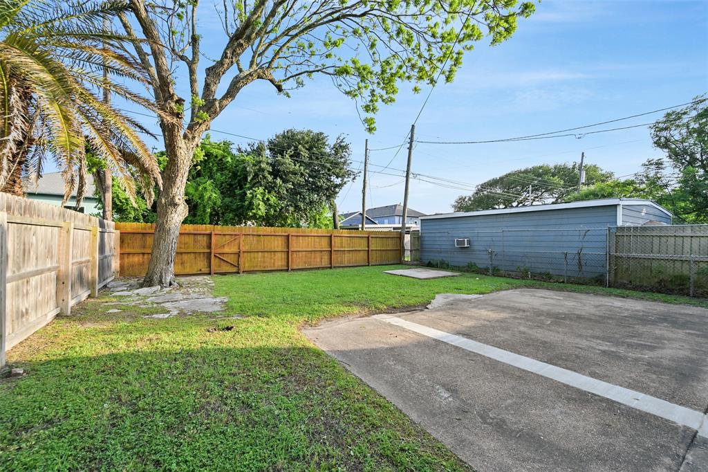 2809 Bernardo De Galvez Avenue, Galveston, Texas image 19
