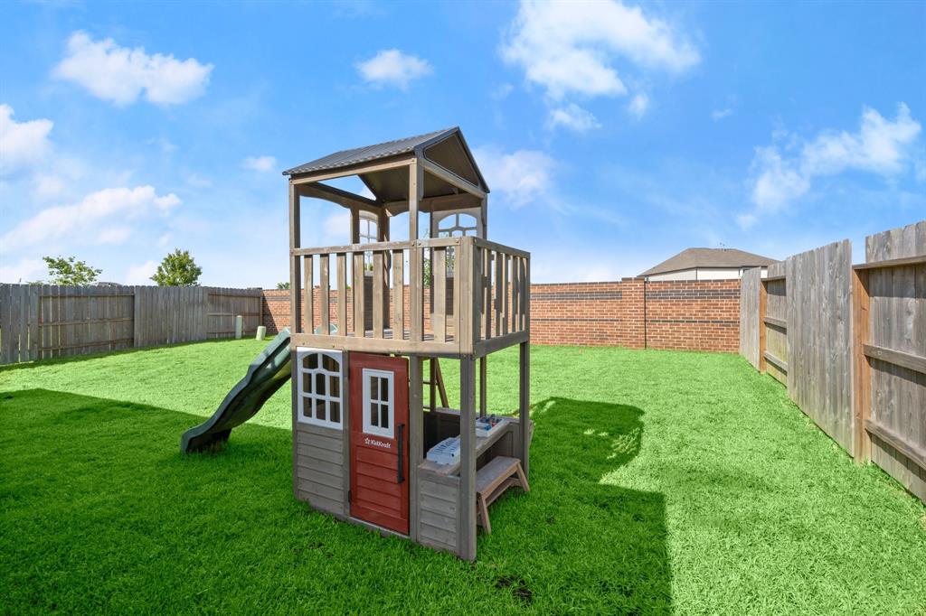 20010 Sienna Green Drive, Hockley, Texas image 28
