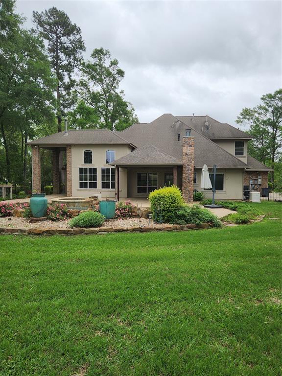 5016 Rimrock Pass Drive, Montgomery, Texas image 2