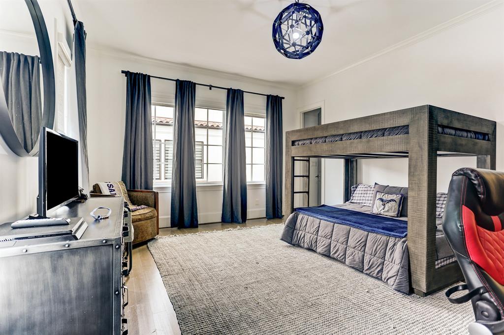 1104 Mosaico Lane, Houston, Texas image 33