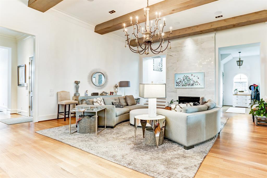 1104 Mosaico Lane, Houston, Texas image 7