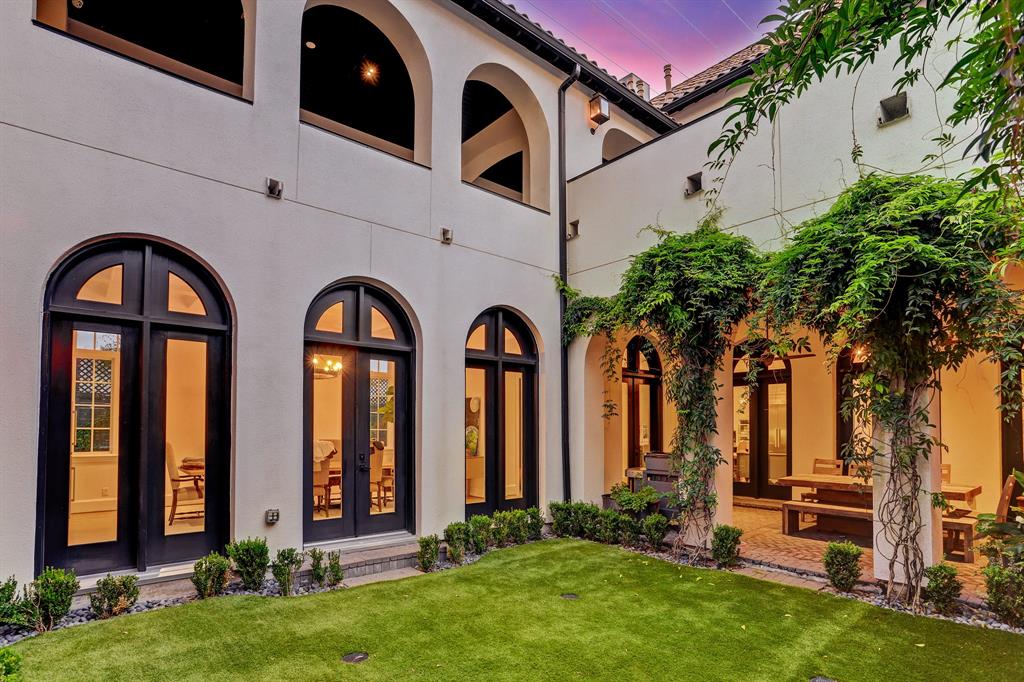 1104 Mosaico Lane, Houston, Texas image 41