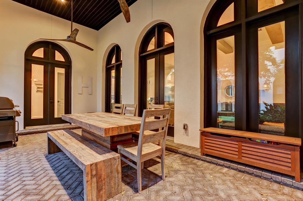 1104 Mosaico Lane, Houston, Texas image 36