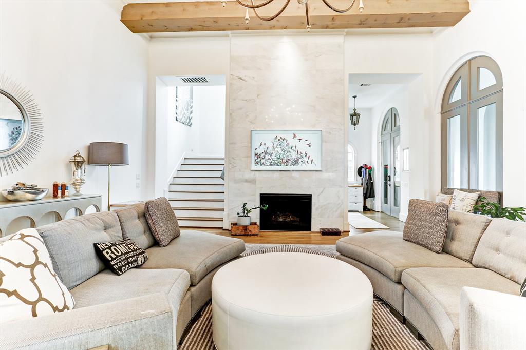 1104 Mosaico Lane, Houston, Texas image 6