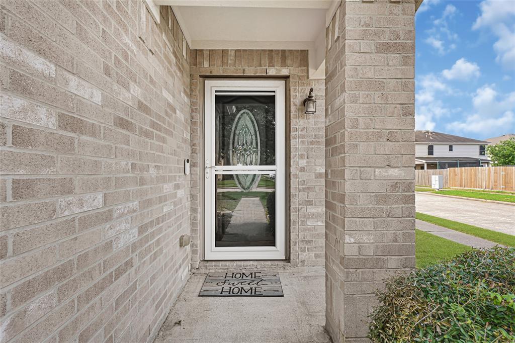 10702 Country Squire Boulevard