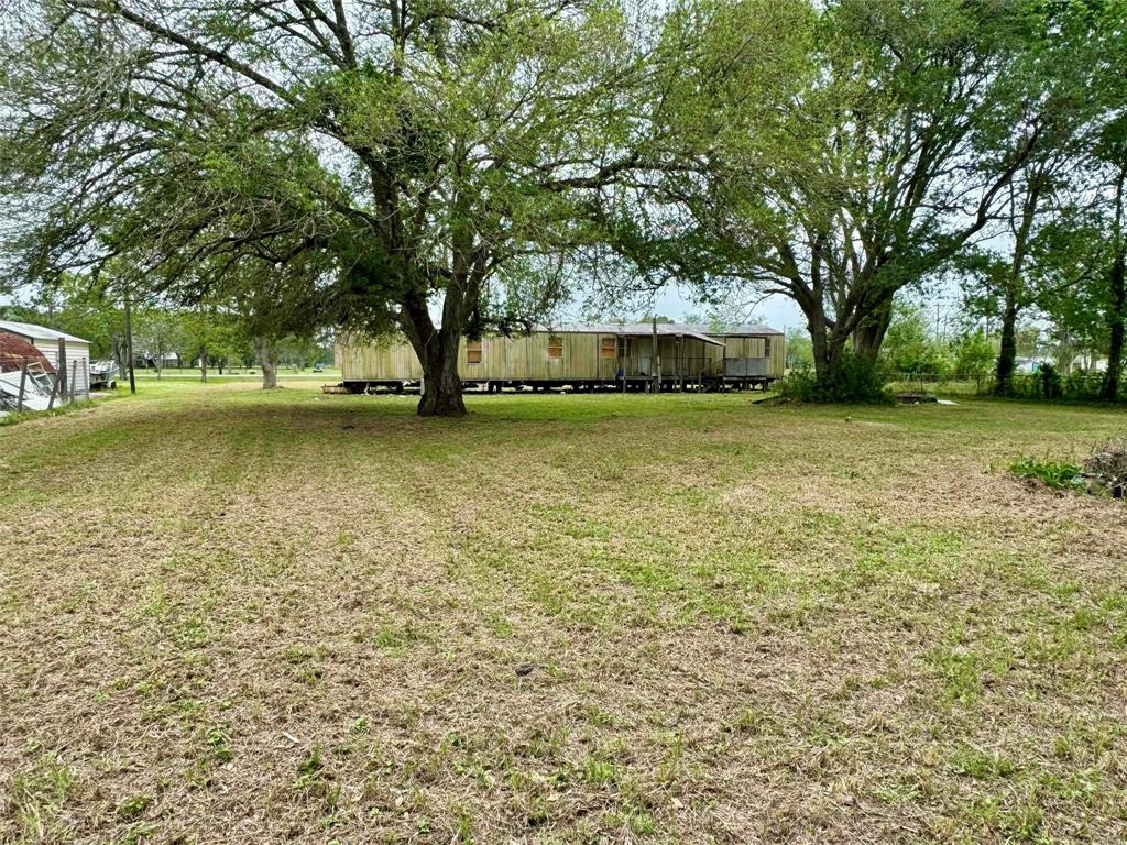 2534 County Road 146, Alvin, Texas image 3